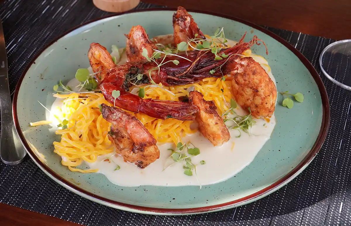 Dia dos Namorados no Gianttura terá menu especial com camarões, pato e filé wellington