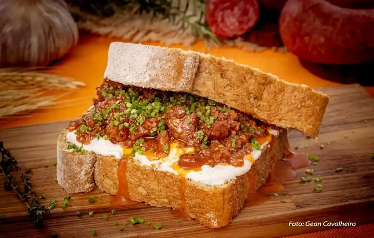 Estão abertas as inscrições para a segunda edição do Festival de Broas de Centeio e Linguiça Blumenau