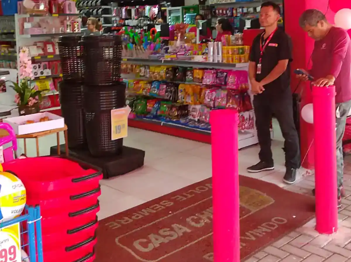 Casa China inaugura nova loja no Tatuquara