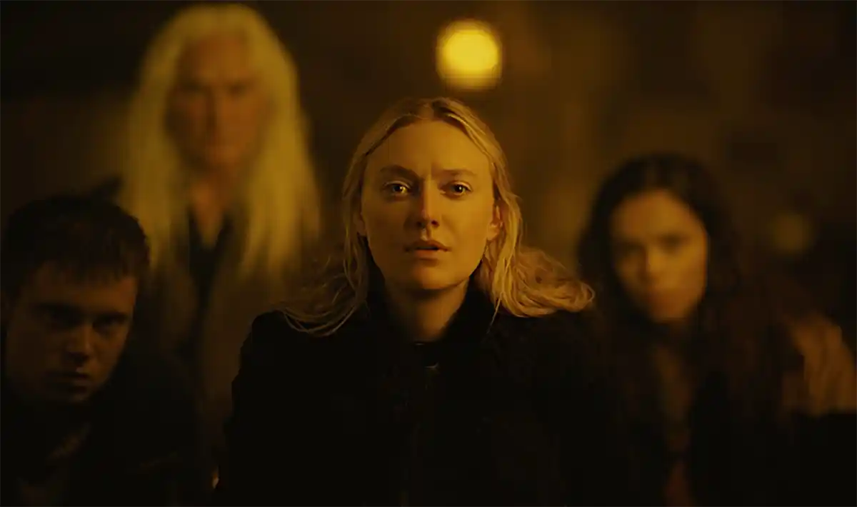 Dirigindo seu primeiro longa, Ishana Night Shyamalan afirma: “Realmente quis brincar com a combinação de elementos de fantasia e suspense”