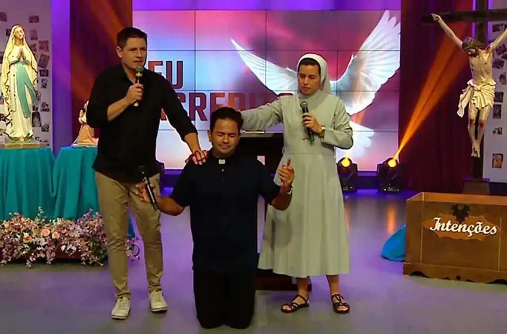 Vigília de Pentecostes da Evangelizar reúne fiéis para programação religiosa de 7 horas no fim de semana Vigília de Pentecostes da Evangelizar reúne fiéis para programação religiosa de 7 horas no fim de semana