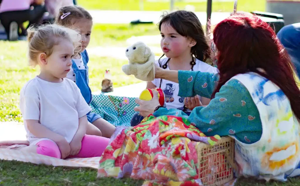 Conheça as vivências literárias para crianças no Festival Gralha Azul Conheça as vivências literárias para crianças no Festival Gralha Azul