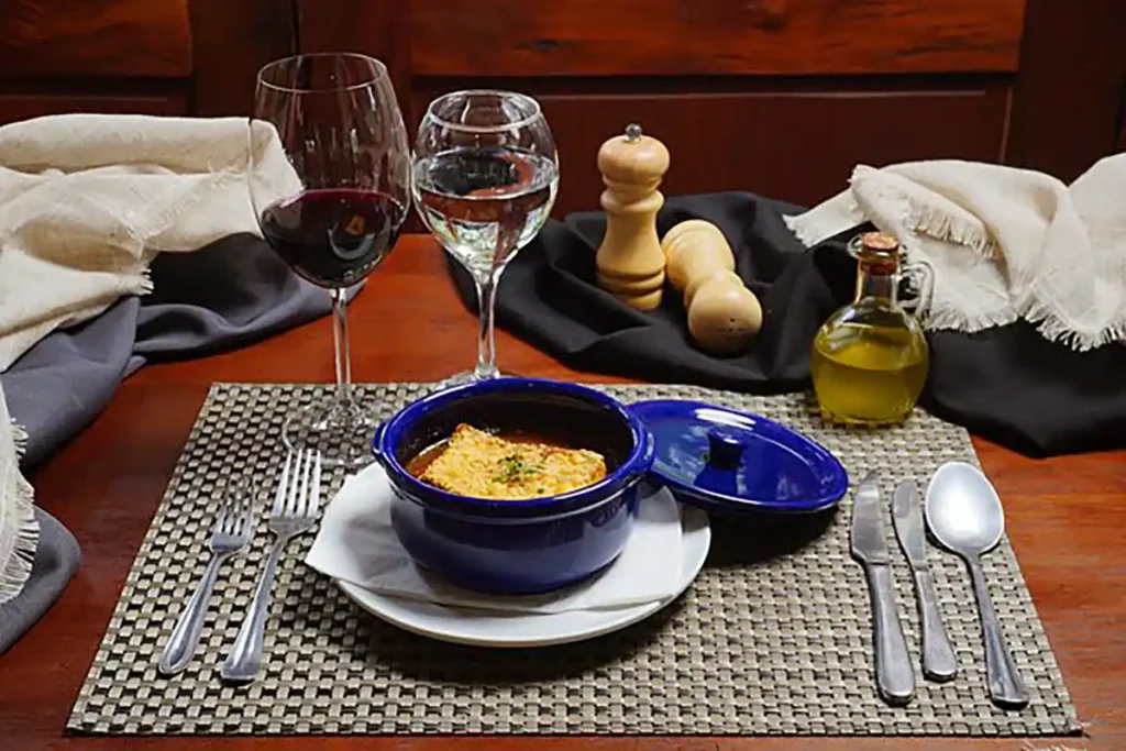 Ambientes aquecidos e cardápio especial garantem um inverno saboroso e confortável no Gianttura Ambientes aquecidos e cardápio especial garantem um inverno saboroso e confortável no Gianttura