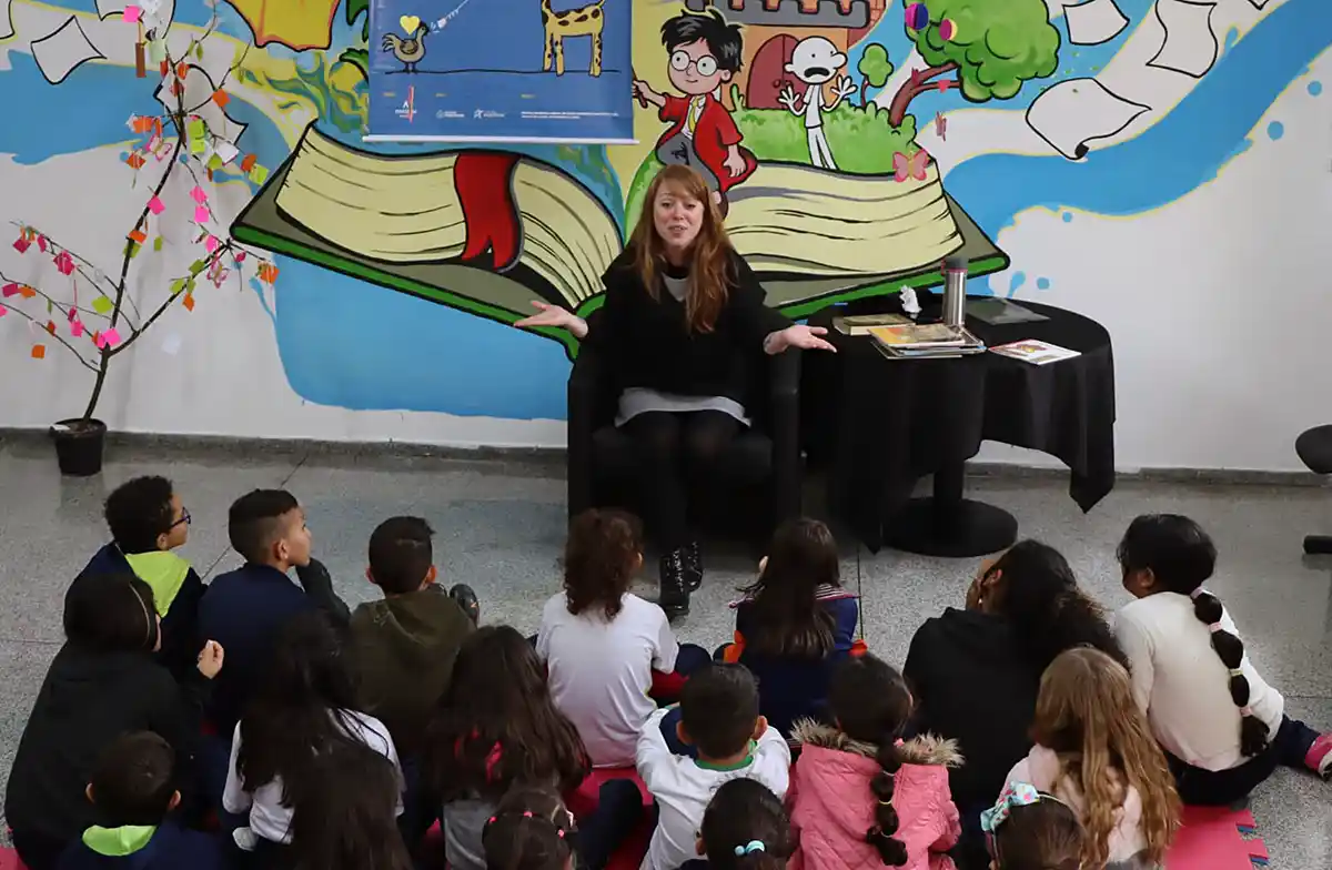 Curitiba terá Semana Cultural com Oficinas de Contação de Histórias gratuitas