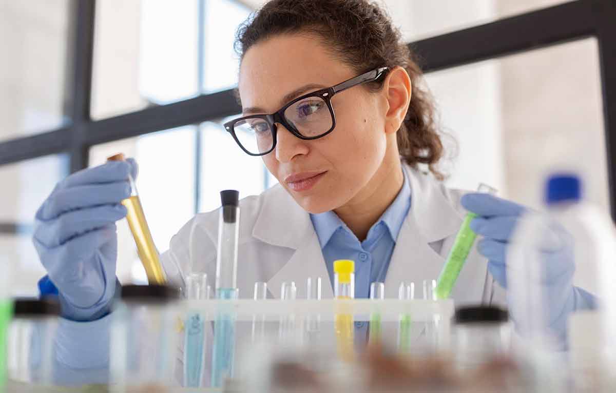 ALEP homenageia biomédicos do Paraná ALEP homenageia biomédicos do Paraná