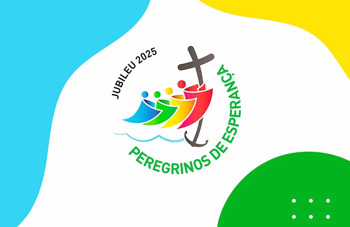 Jubileu 2025 tem abertura em Curitiba com procissão e Santa Missa na Catedral