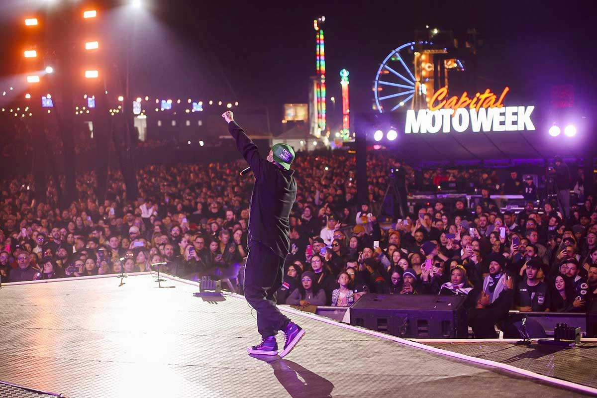 Paraná leva country rock ao Capital Moto Week com a banda West Valmets