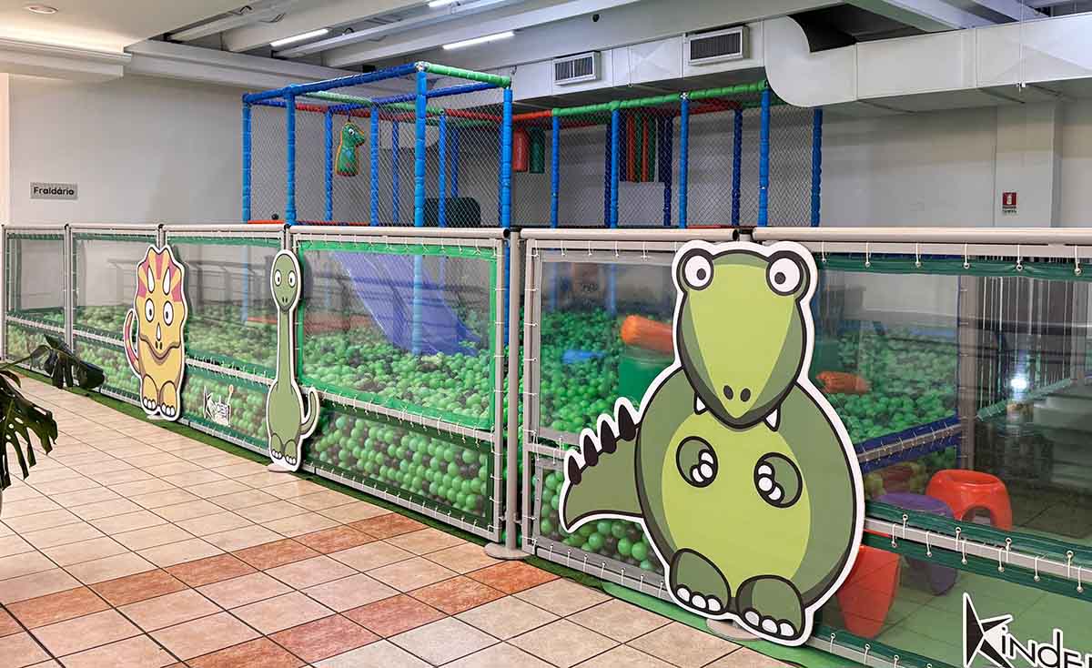 Dino Park invade o Shopping Jardim das Américas com muita aventura pré-histórica Dino Park invade o Shopping Jardim das Américas com muita aventura pré-histórica