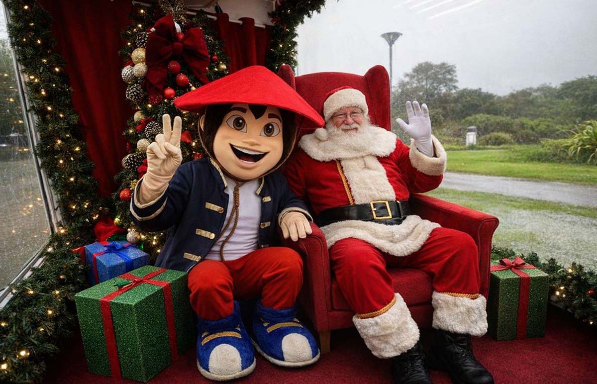 Caravana Iluminada Casa China leva mascote Chininha e Papai Noel às ruas de Curitiba nesta sexta-feira Caravana Iluminada Casa China leva mascote Chininha e Papai Noel às ruas de Curitiba nesta sexta-feira