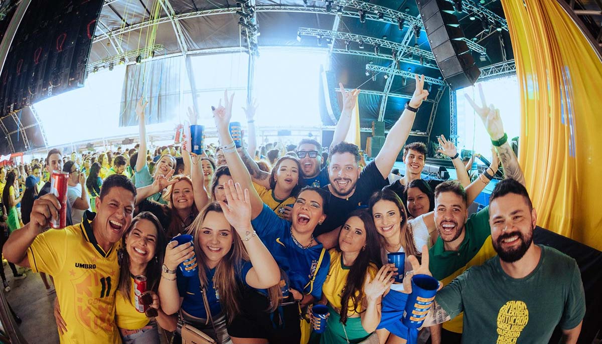 Festival Ginga reúne DJs, música, torcida e experiência imersiva durante a Copa do Mundo em Curitiba