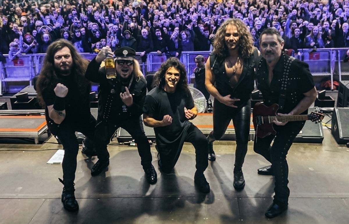 Lenda do heavy metal, Riot V se apresenta na Ópera de Arame em julho