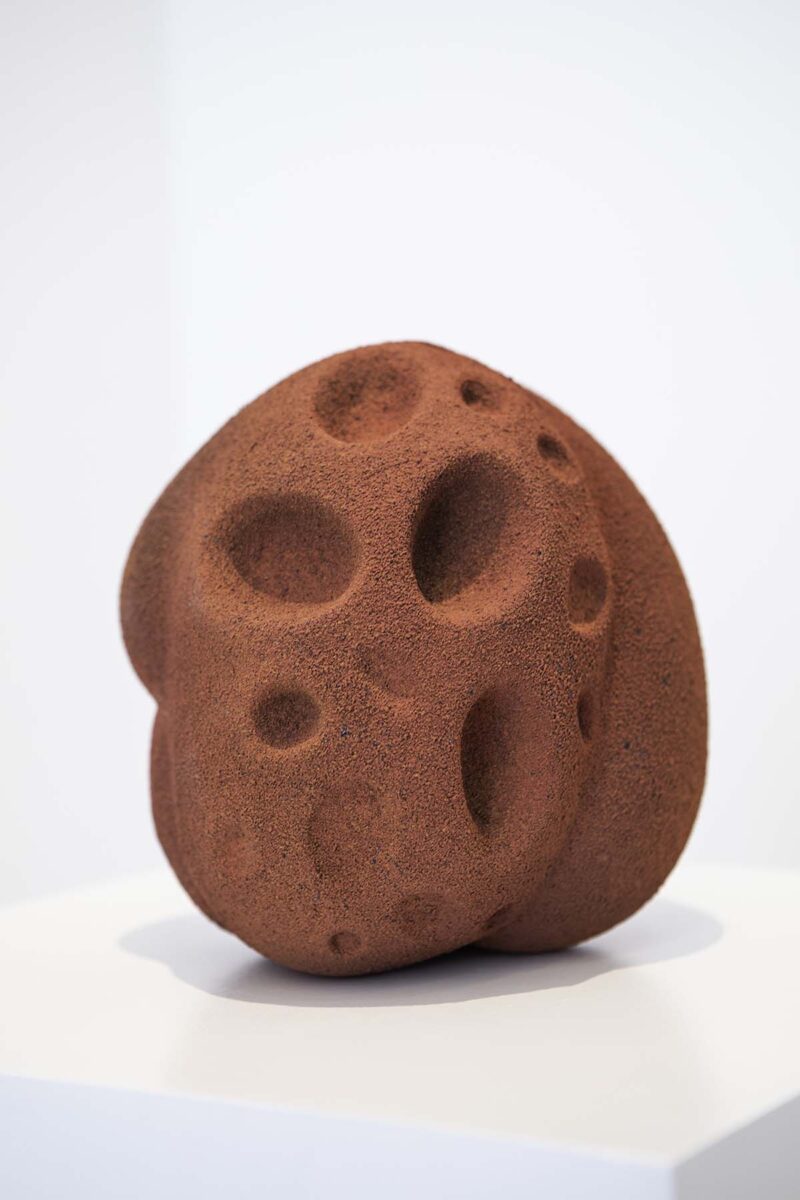 Exposição "Interlúdio Sève" abre circuito de galerias da 16ª Bienal de Curitiba Exposição "Interlúdio Sève" abre circuito de galerias da 16ª Bienal de Curitiba