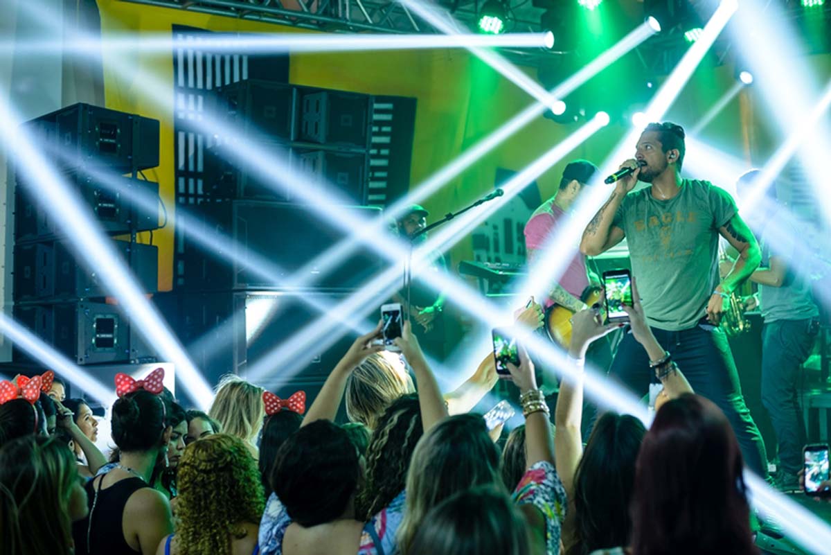 Na contagem regressiva para a Copa, Festival Ginga anuncia últimos ingressos para estreia do Brasil na Copa com show da Banda Eva Na contagem regressiva para a Copa, Festival Ginga anuncia últimos ingressos para estreia do Brasil na Copa com show da Banda Eva