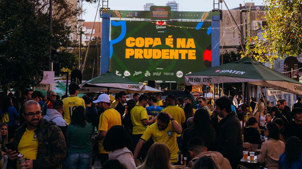 Prudente Fest COPA: quatro telões na Alameda Prudente de Moraes para a transmissão do jogo da Seleção nesta quarta