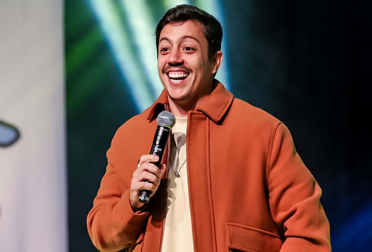 Renato Albani faz pré-estreia do "Novo Show" neste fim de semana no Paraná