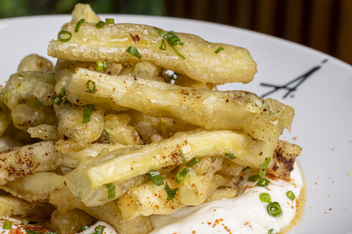 Áscua: bar de gastronomia autoral reinaugura com cardápio inspirado nos maiores sucessos da casa Áscua: bar de gastronomia autoral reinaugura com cardápio inspirado nos maiores sucessos da casa
