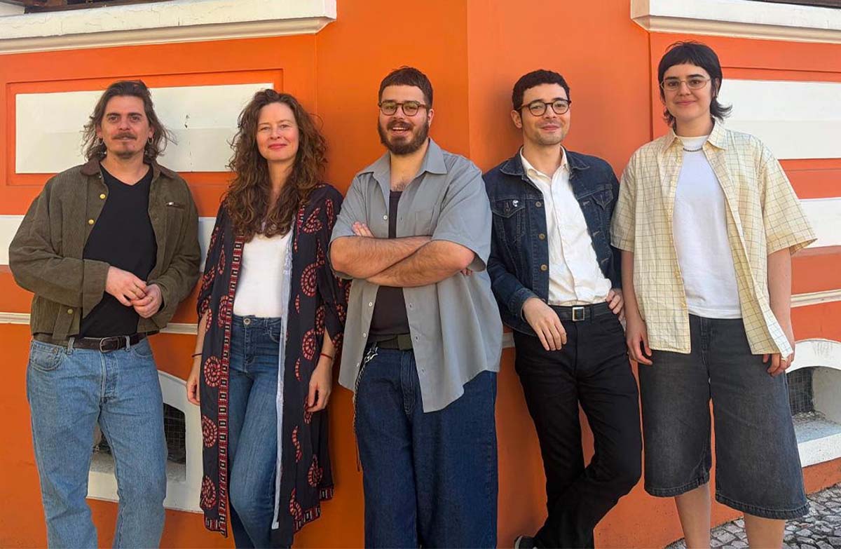 Encontro reúne ilustradores para discutir criação, autoria e linguagem visual nos livros para crianças e jovens