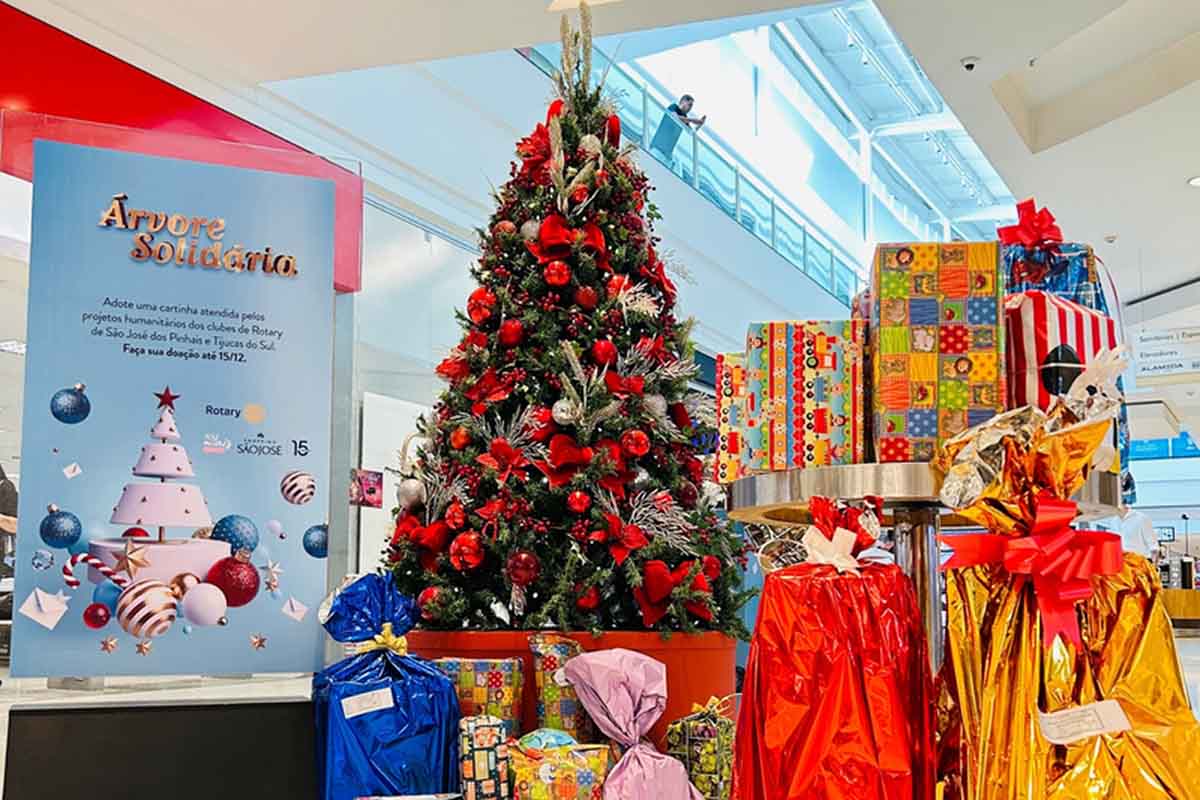 Natal no Shopping São José terá sorteio de carro, decoração inédita e Árvore Solidária para presentear crianças da região Natal no Shopping São José terá sorteio de carro, decoração inédita e Árvore Solidária para presentear crianças da região