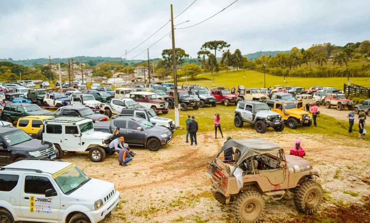 Jipeiros Santa Felicidade promovem 5º Passeio das Patroas Jipeiros Santa Felicidade promovem 5º Passeio das Patroas